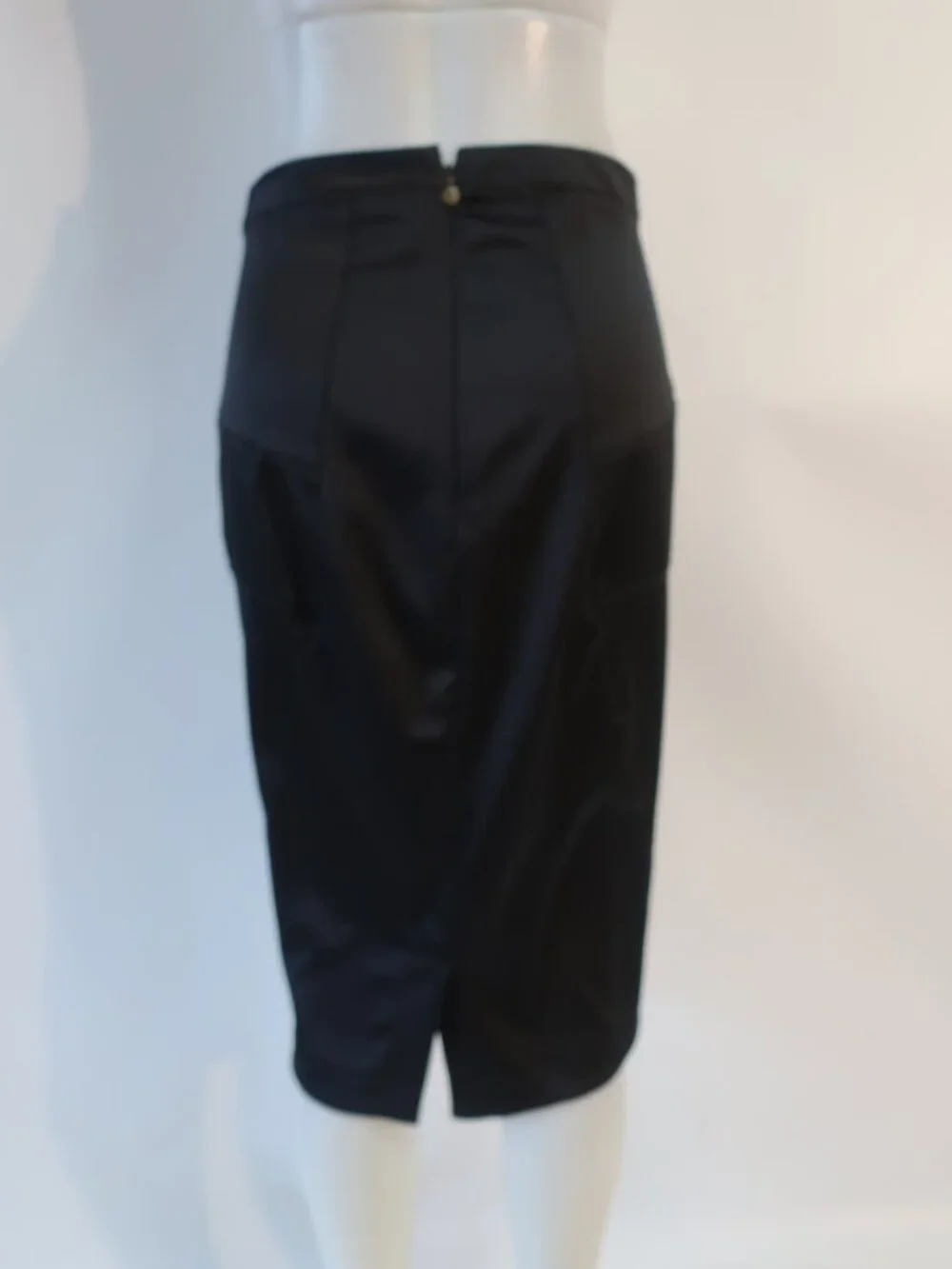 Womens Just Cavalli (Item- 805) Black Satin Pencil Skirt 44 US/8 - Picture 5 of 9